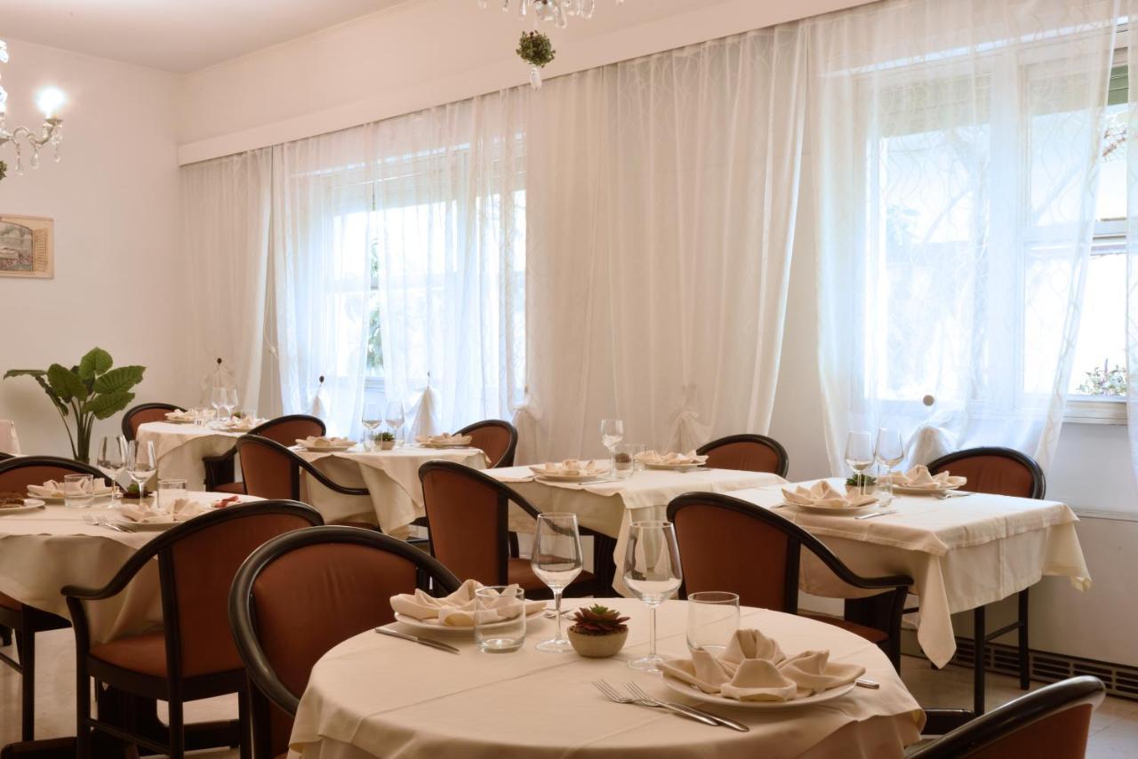 Hotel Morchio Mhotelsgroup Diano Marina Exteriör bild