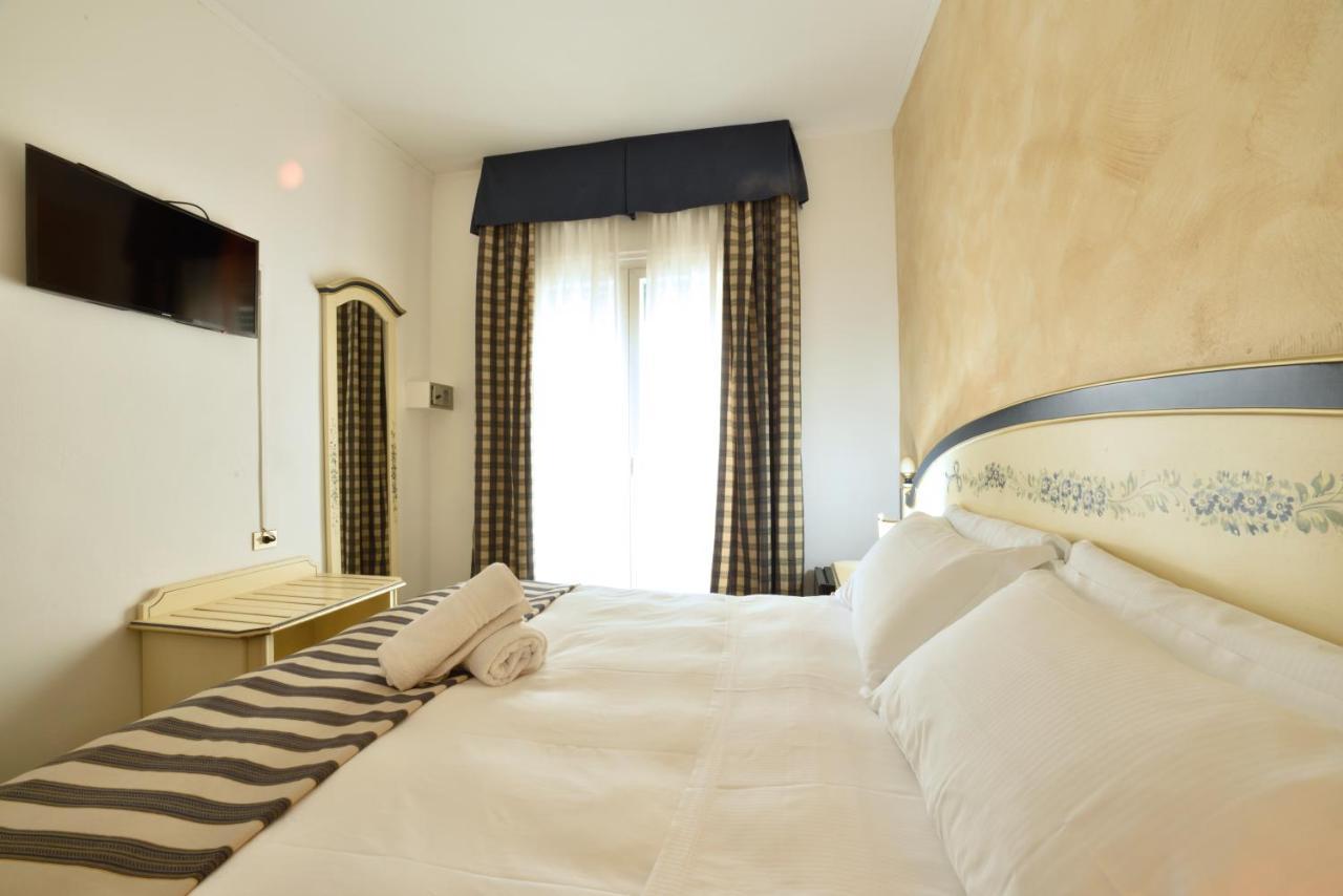 Hotel Morchio Mhotelsgroup Diano Marina Exteriör bild