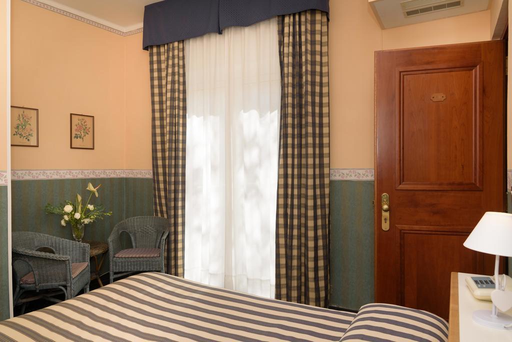 Hotel Morchio Mhotelsgroup Diano Marina Exteriör bild
