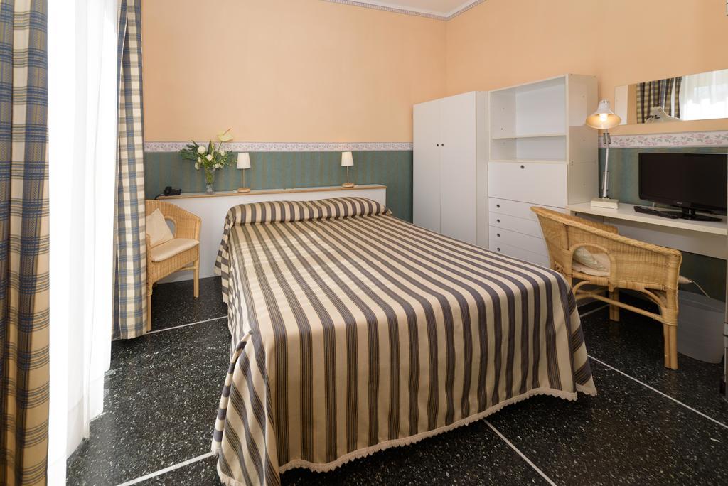 Hotel Morchio Mhotelsgroup Diano Marina Exteriör bild